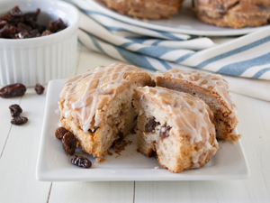 Maple Raisin Coffeecake